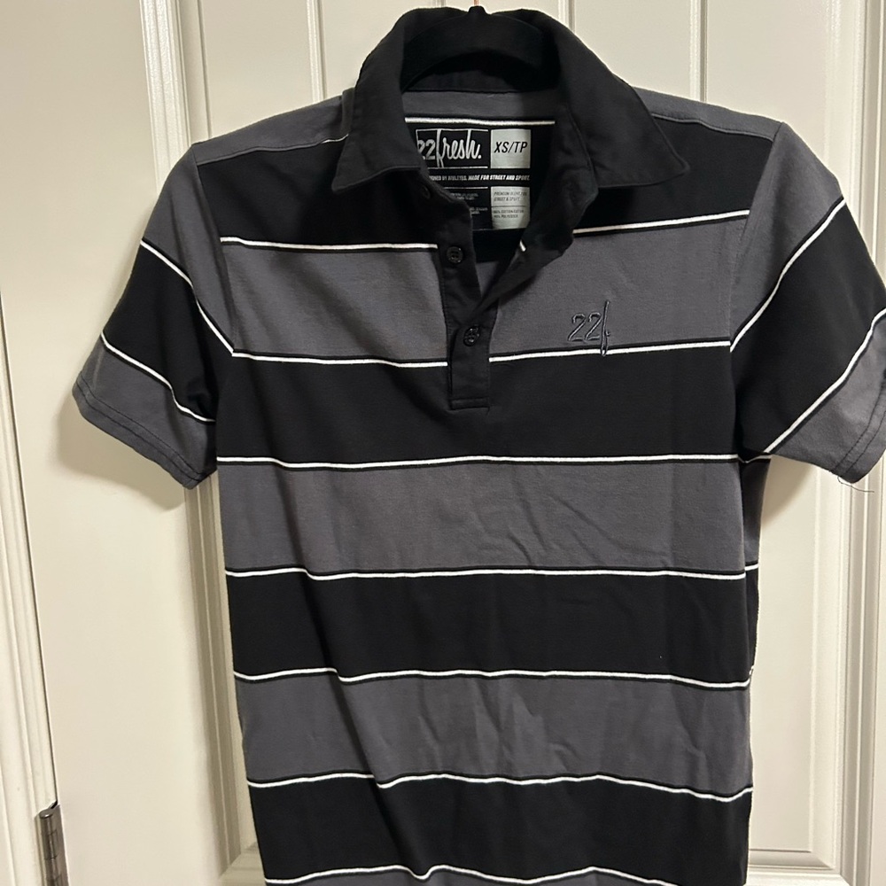 22 fresh Men's Black and Gray Striped Polo Shirt